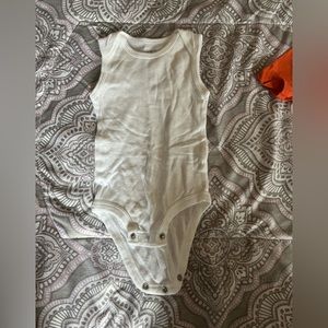 Baby bodysuit